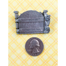 Load image into Gallery viewer, Longaberger® Collectors Club Tulip / Hinged Garden Gate Brooch / Pin
